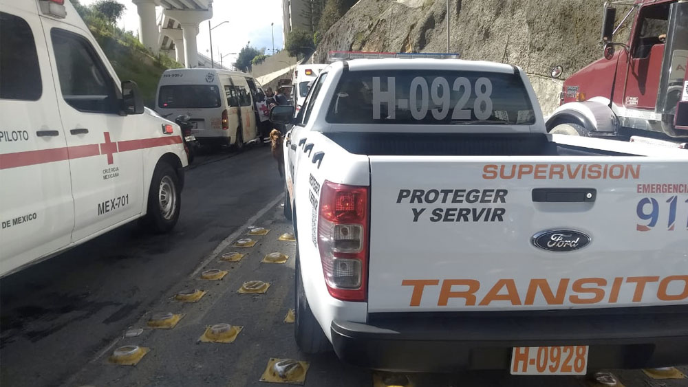 Choque deja 13 heridos en Huixquilucan