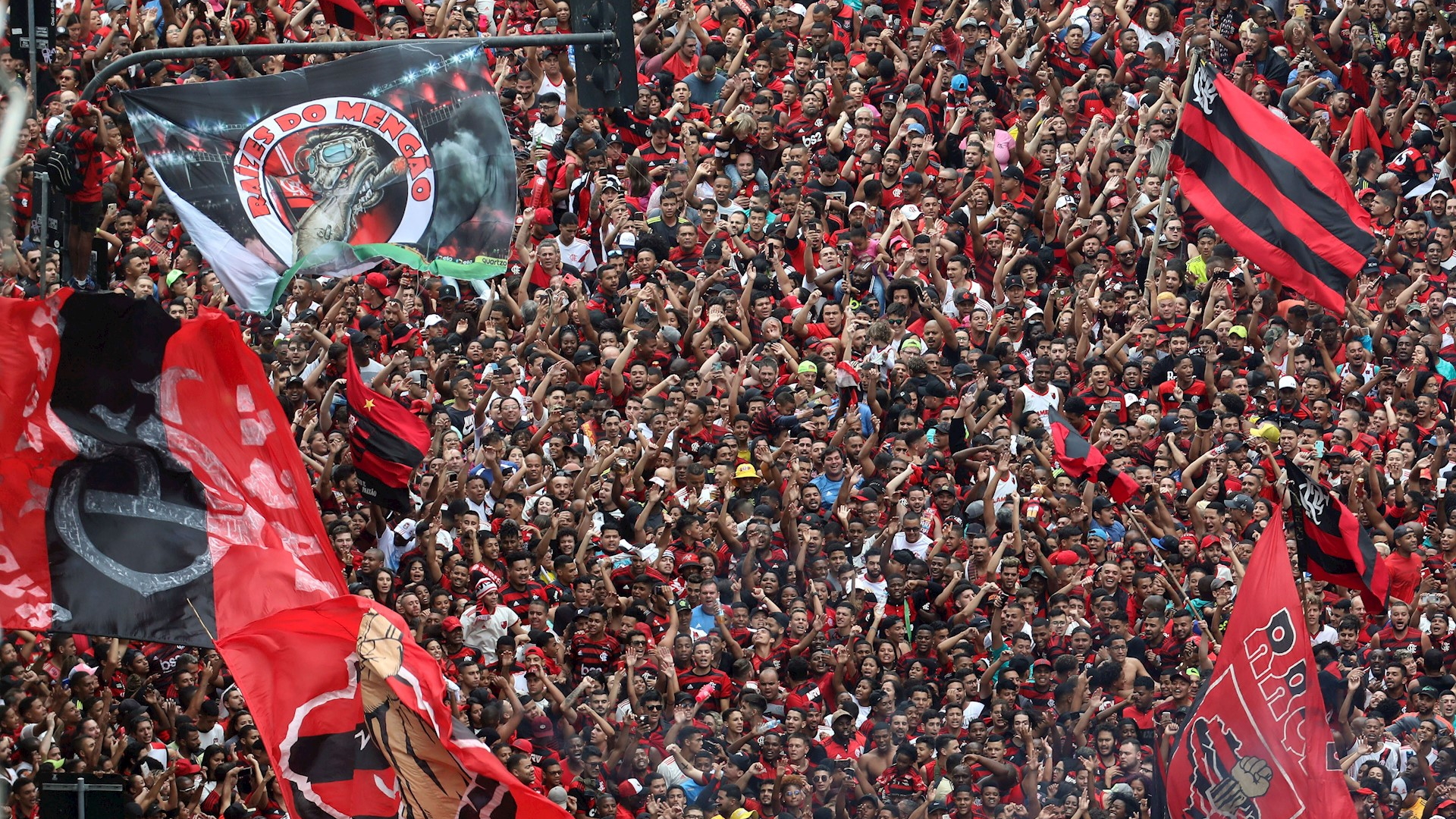 Aficionados del Flamengo festejan en Brasil título de la Copa Libertadores
