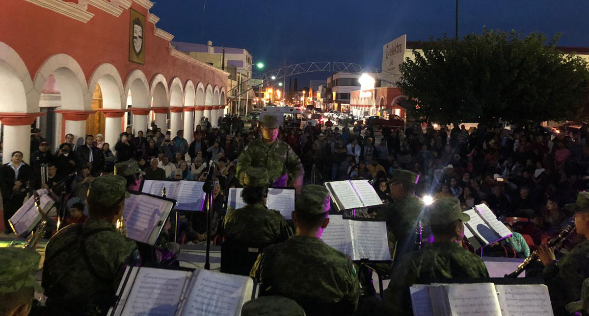 Charros y caballos de Tlaxcala viajan a la CDMX para desfile de la Revolución