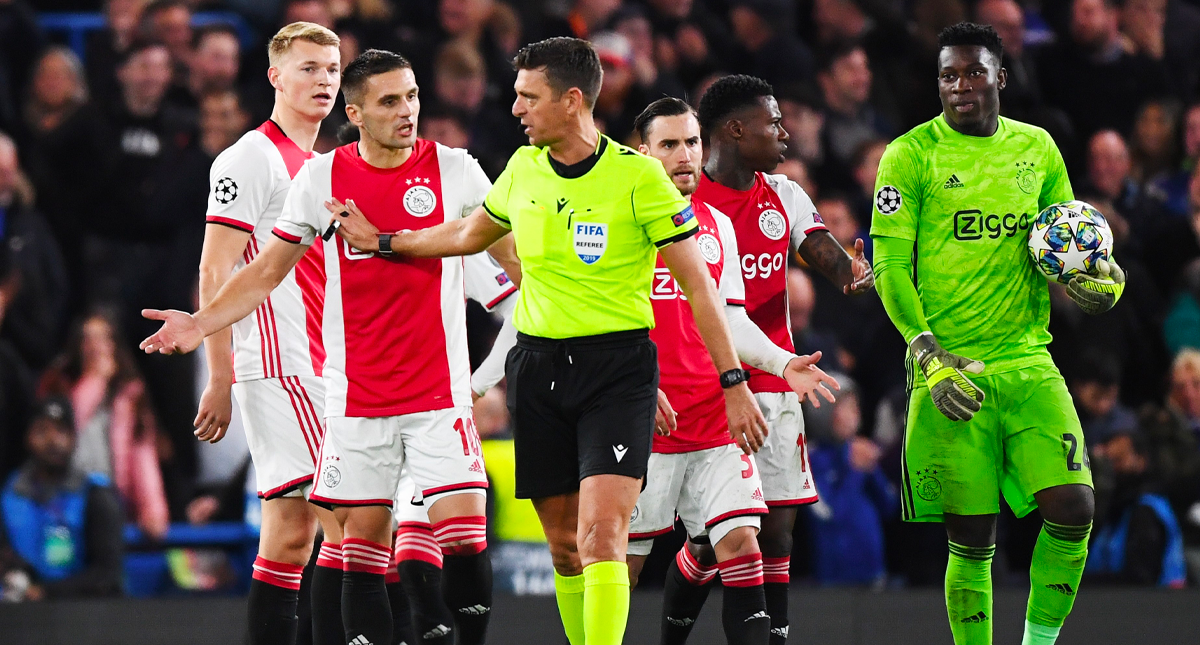 Ajax resiste y se lleva el empate en su visita al Chelsea