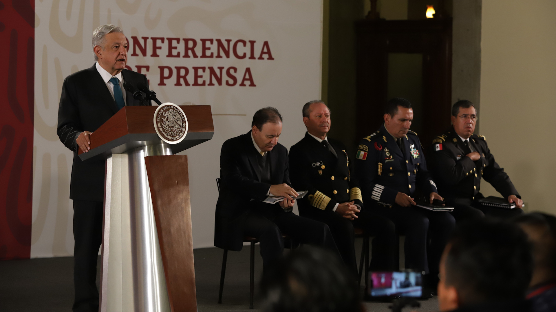 Haremos lo que nos corresponde para esclarecer caso LeBarón, asegura AMLO