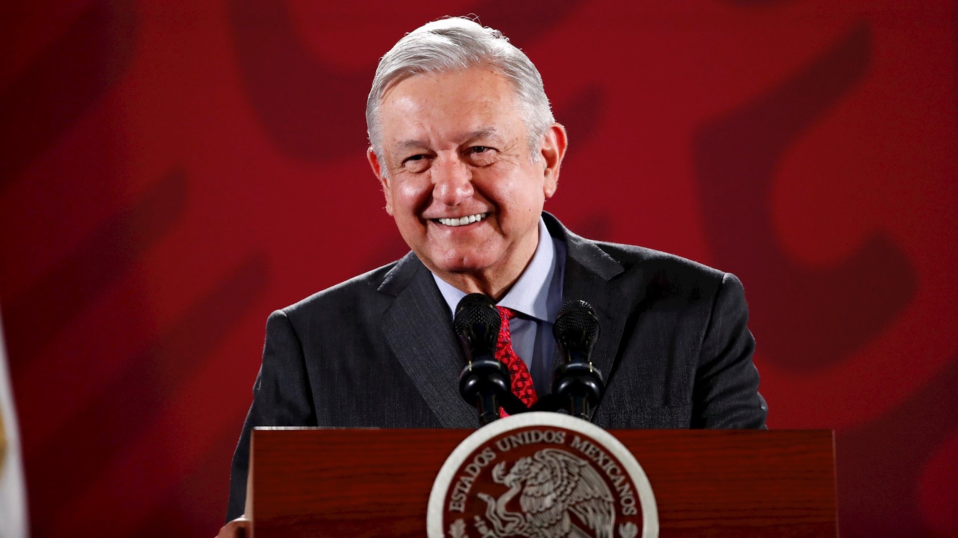 Yo di instrucción de ofrecer asilo a Evo Morales: López Obrador