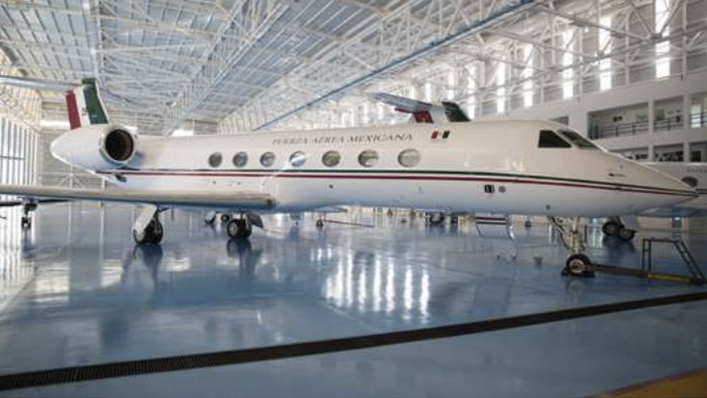 El costo del avión que envió México para trasladar a Evo Morales