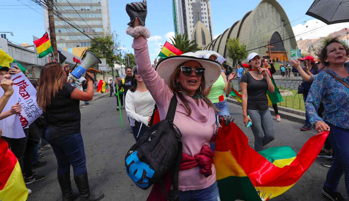 Al menos 191 detenidos y 60 policías heridos por protestas en Bolivia
