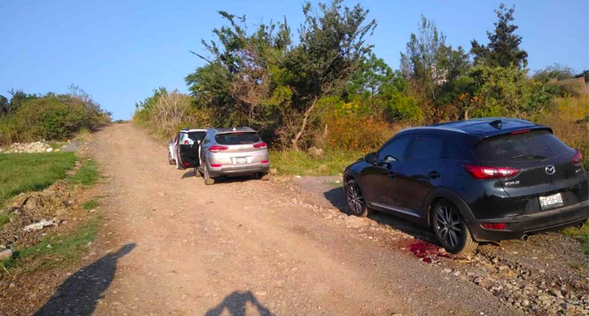 Encuentran tres camionetas con siete personas muertas en Tonalá, Jalisco