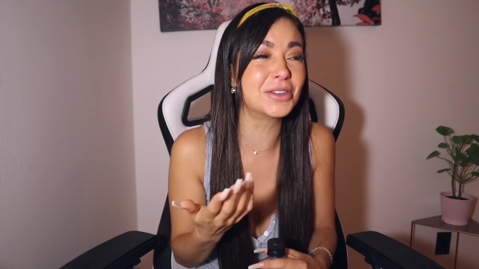 Youtuber Caeli denuncia que intentaron drogarla para abusar de ella