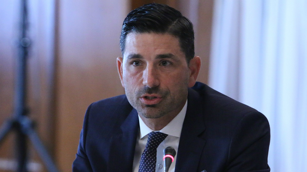 Trump nombra a un nuevo encargado interino de migración en Estados Unidos