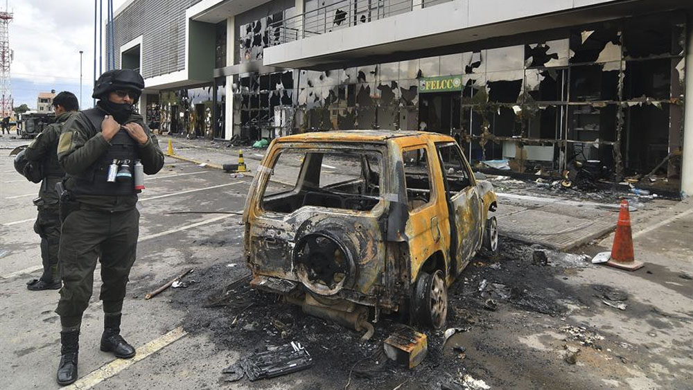 Suman cuatro muertos tras crisis en Bolivia, entre ellos un jefe policial