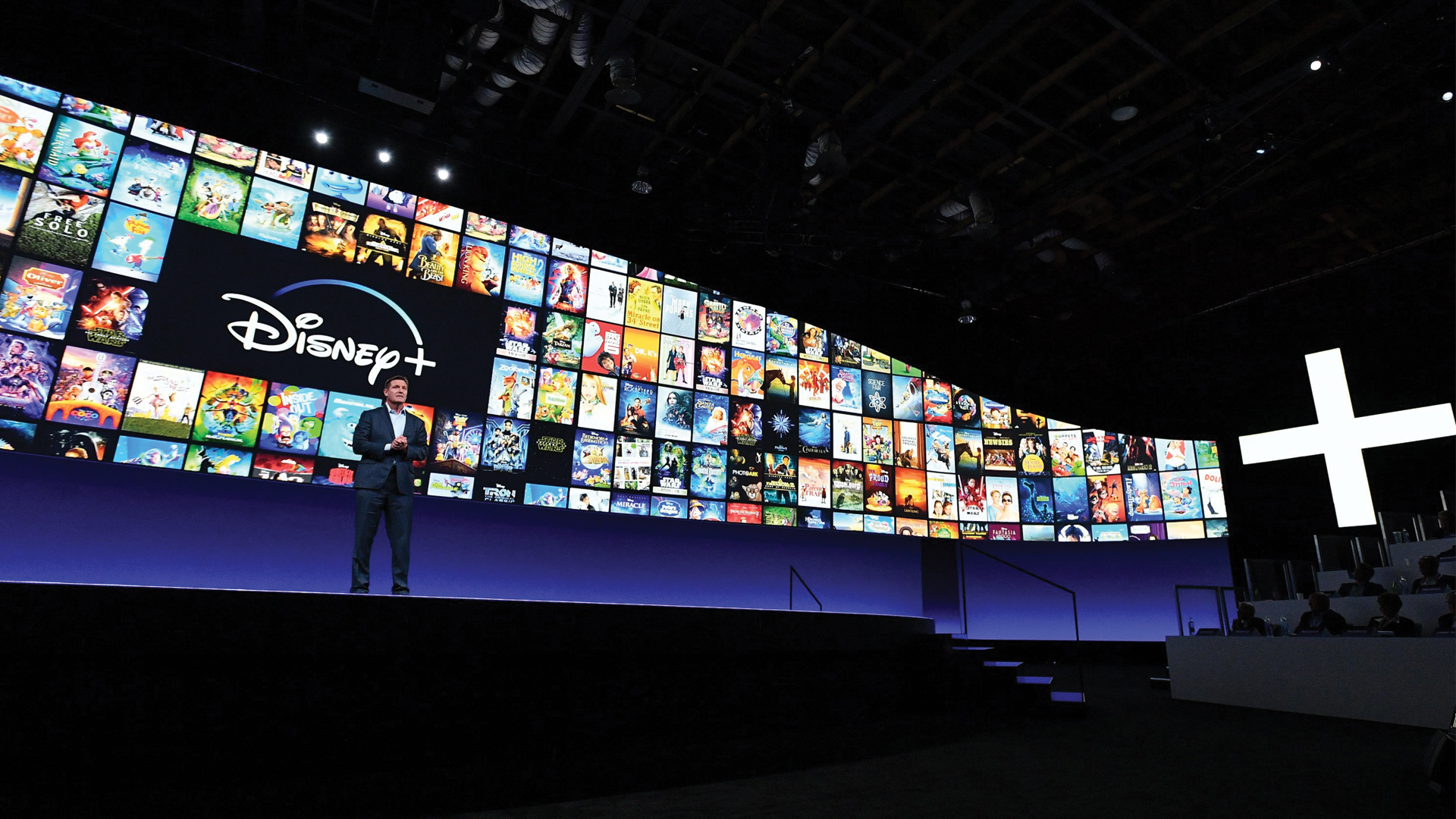 Usuarios reportan hackeo en cuentas de Disney+