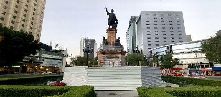 Arriban mujeres policías a Paseo de la Reforma por marcha 'Ni una Menos' - ekowdgjuyausbxn