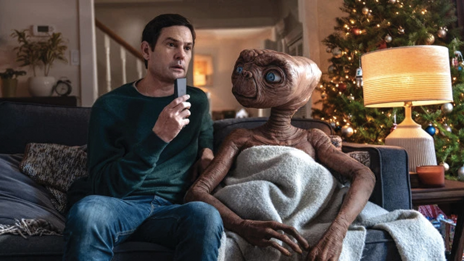 #Video E.T. se reencuentra con Elliot en anuncio navideño