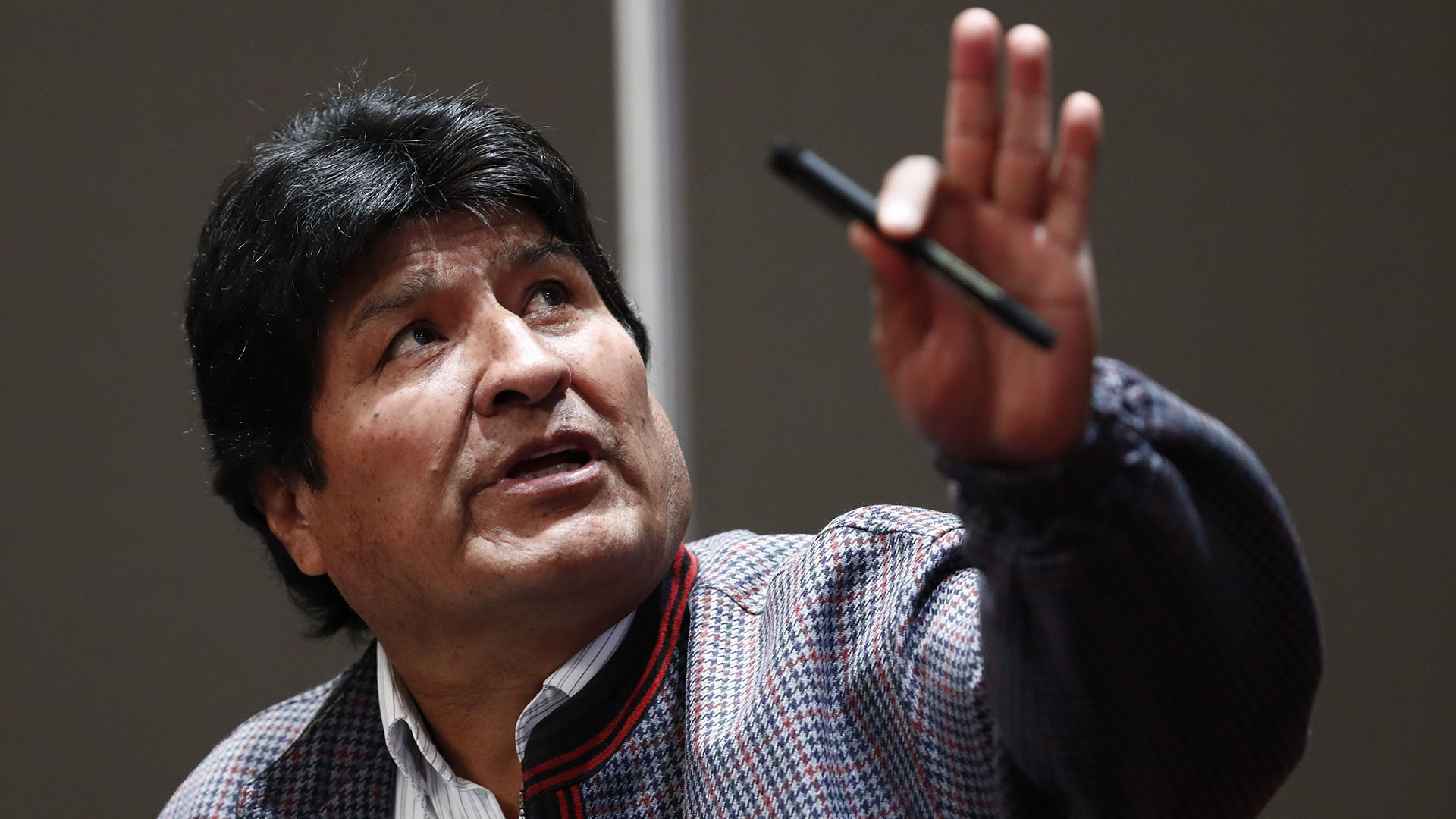 Giran orden de aprehensión en contra de Evo Morales en Bolivia