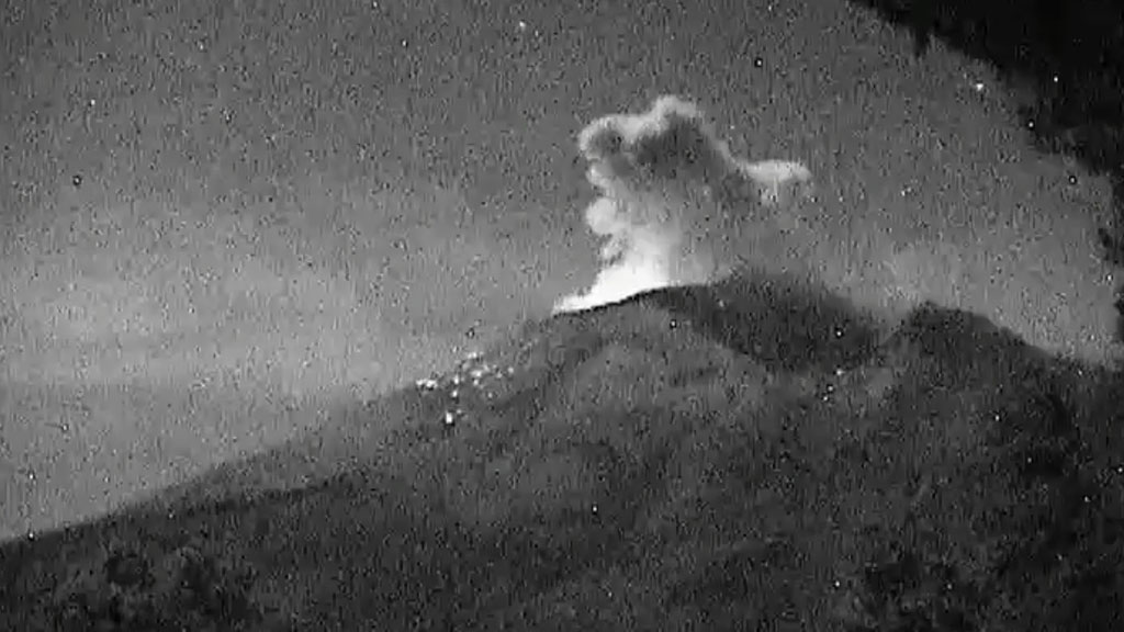 Popocatépetl acumula 111 exhalaciones y dos explosiones en 24 h