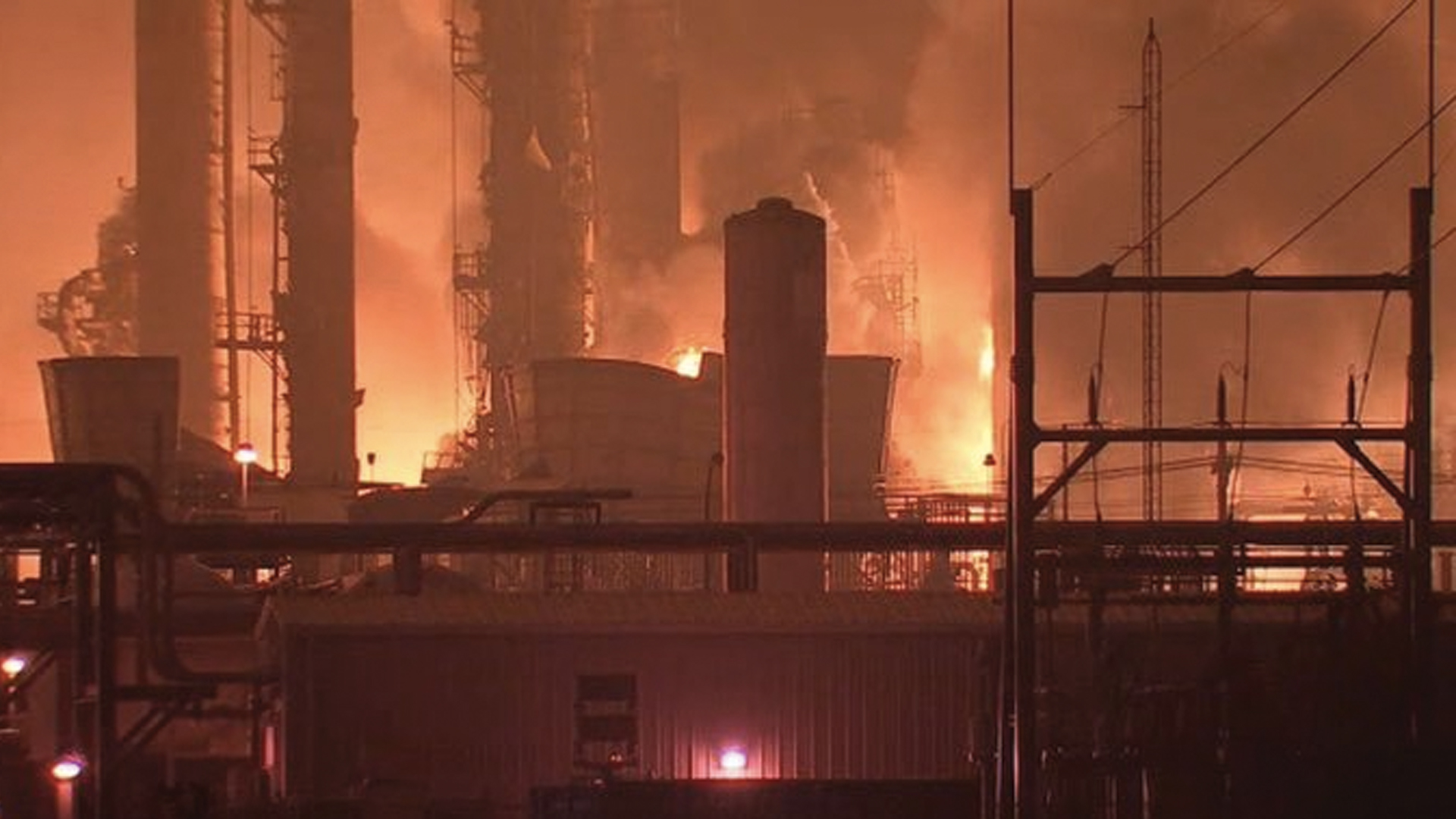 #Video Explota planta de productos químicos en Texas