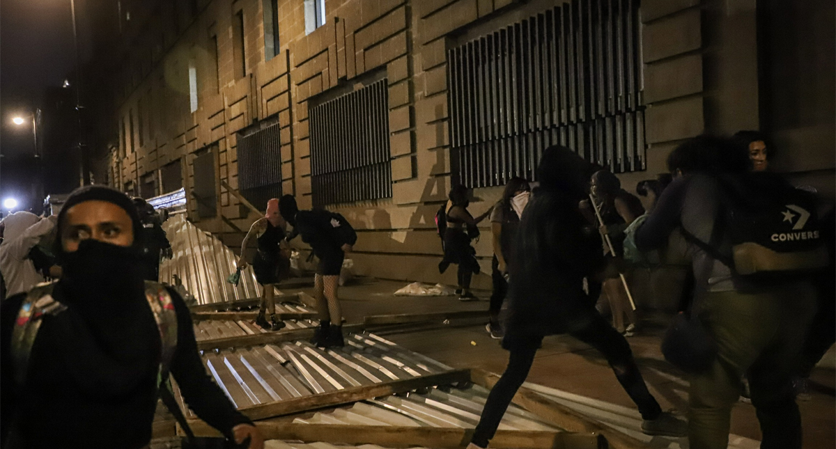 PGJ realizará su trabajo por vandalismo en marcha feminista: Rosa Icela Rodríguez