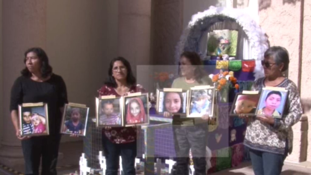 Dedican altar a niños víctimas de políticas migratorias de EE.UU. - fotos-de-ninos-migrantes-muertos