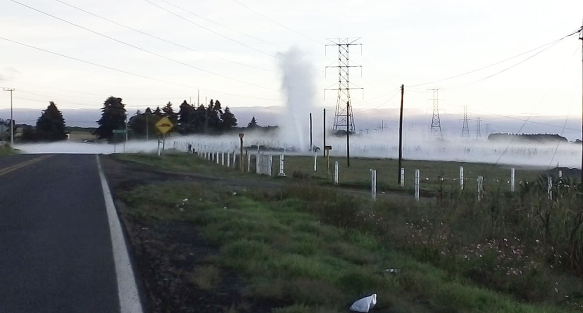 Cierran tramo de carretera Tlaxco-Tejocotal por fuga de hidrocarburo
