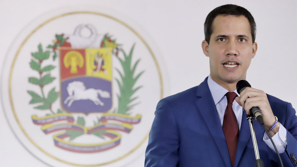 Guaidó pide protestar hasta lograr elecciones libres en Venezuela