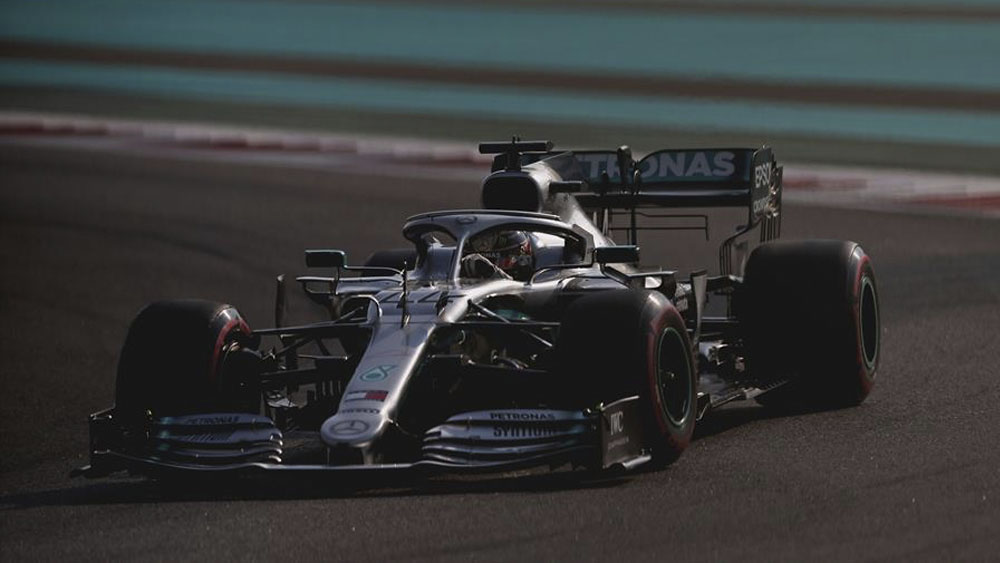 Hamilton gana la pole en el GP de Abu Dabi; Checo Pérez saldrá décimo Hamilton gana la pole en el GP de Abu Dabi; Checo Pérez saldrá décimo