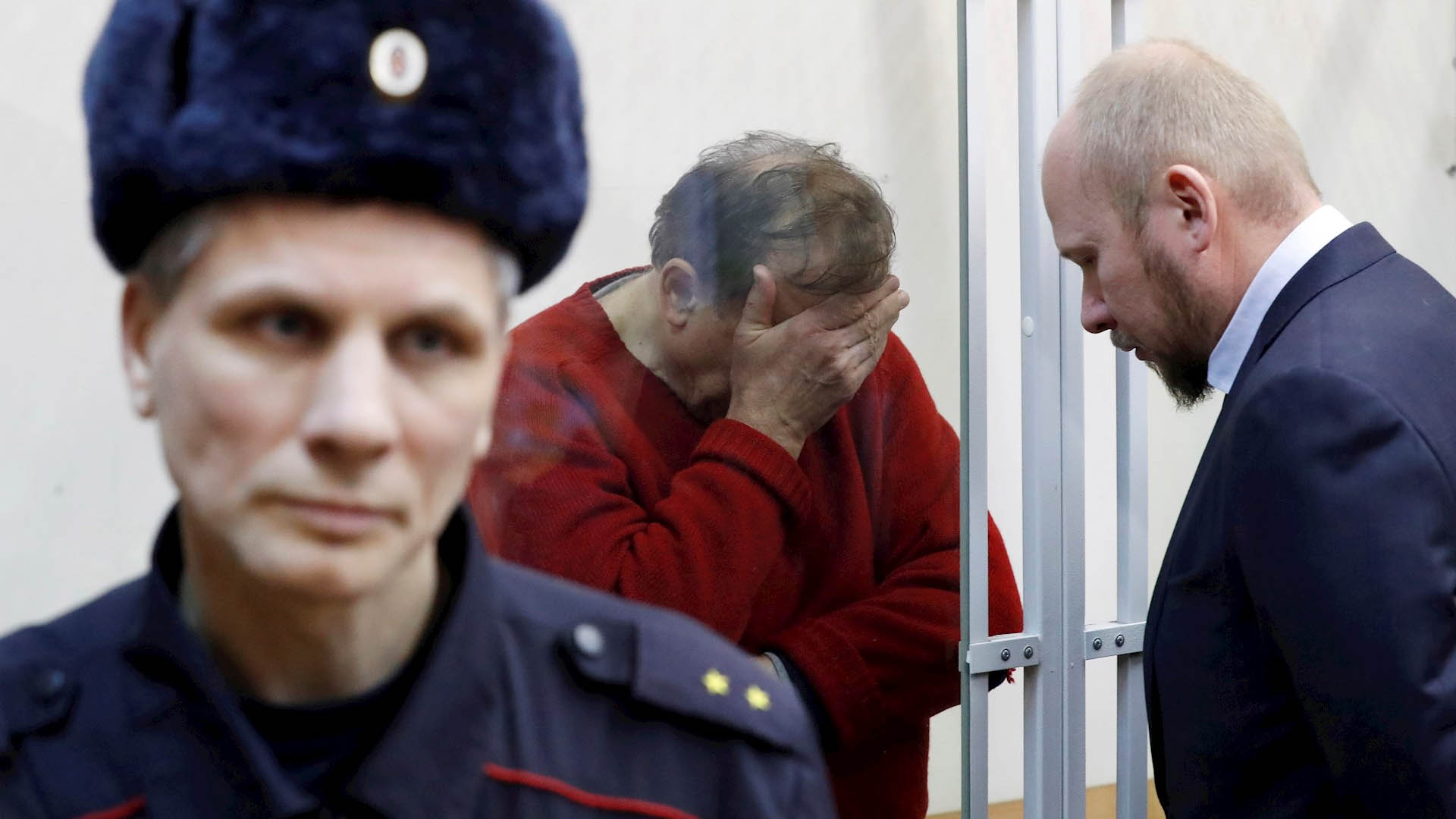 Dan prisión preventiva a historiador que descuartizó a ex alumna