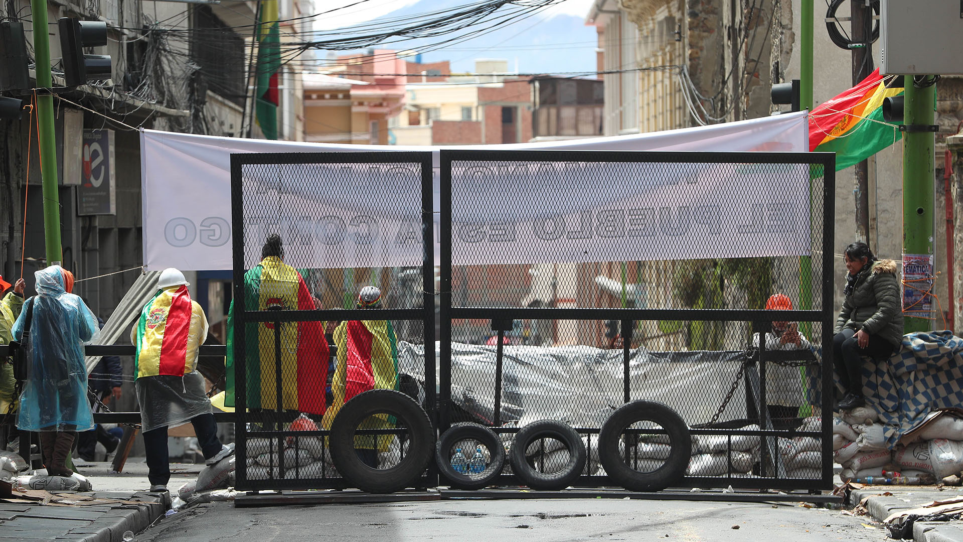 EE.UU. ordena salida de su personal diplomático de Bolivia