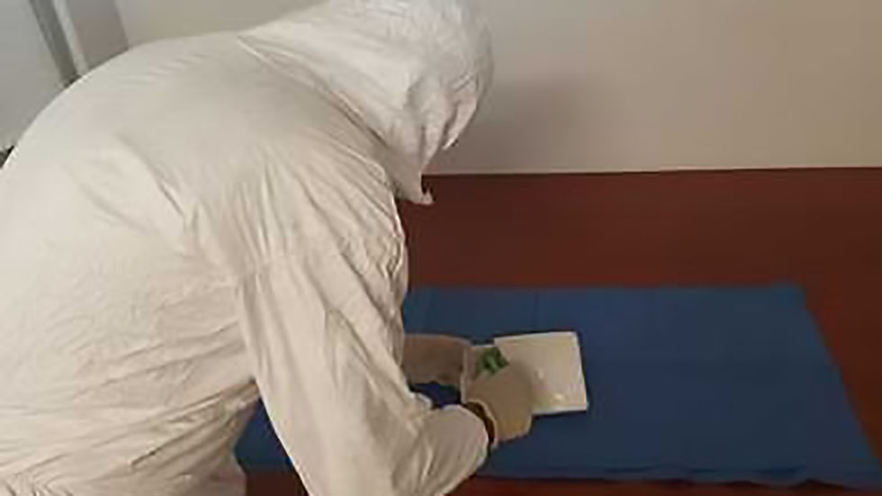 Aseguran mil 700 pastillas de fentanilo dentro de losa de mármol - inspeccion-de-losa