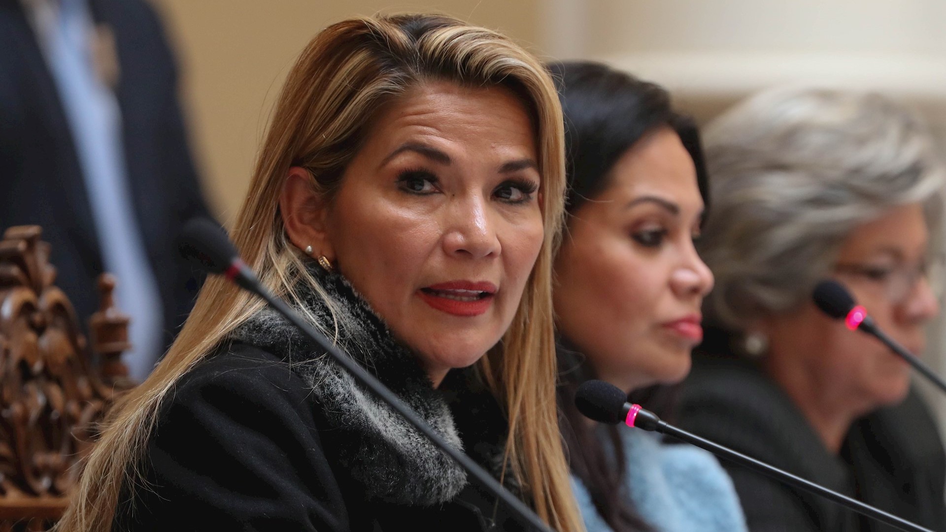 Gobierno interino de Bolivia envía al Parlamento proyecto para convocar elecciones