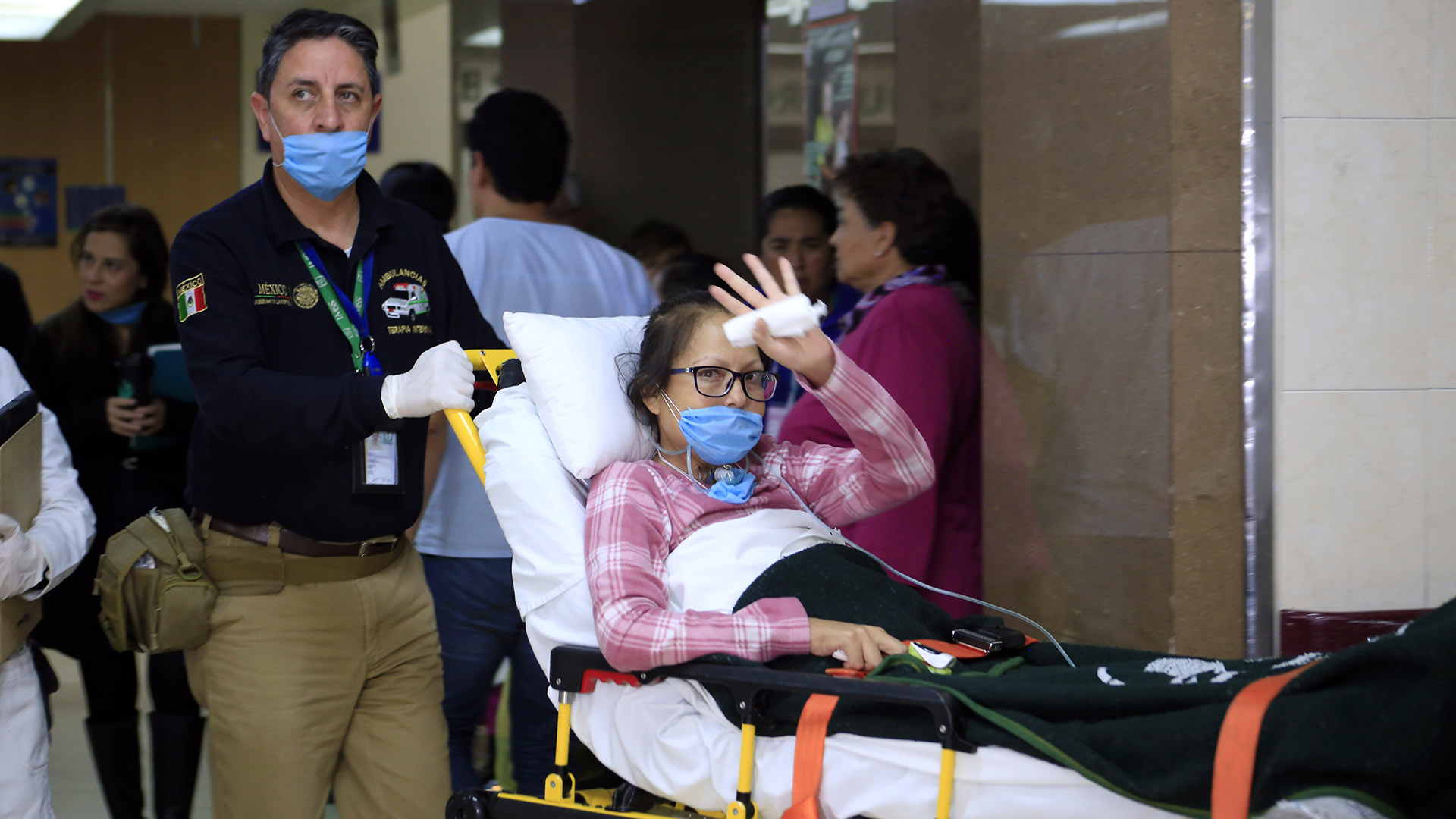 IMSS salva la vida a joven madre con trasplante de corazón de ‘urgencia nacional’