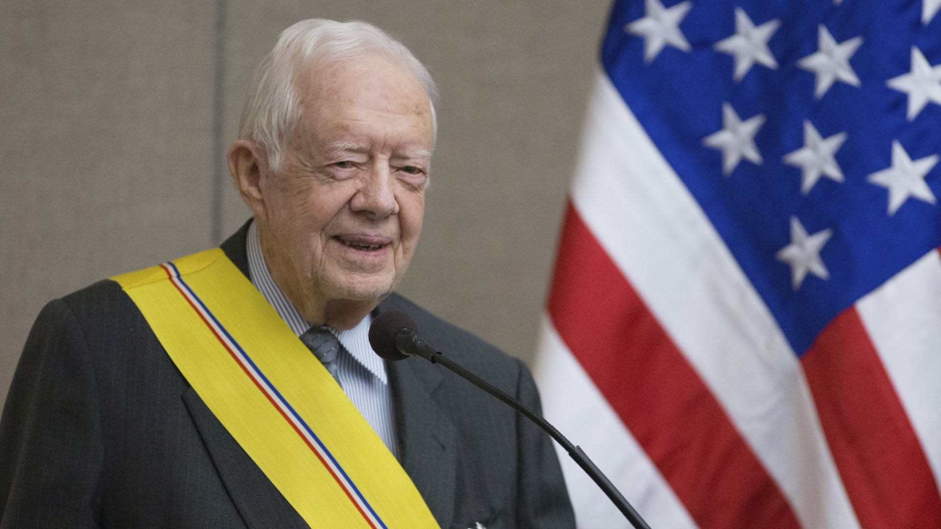 Jimmy Carter será operado el martes por hemorragia cerebral