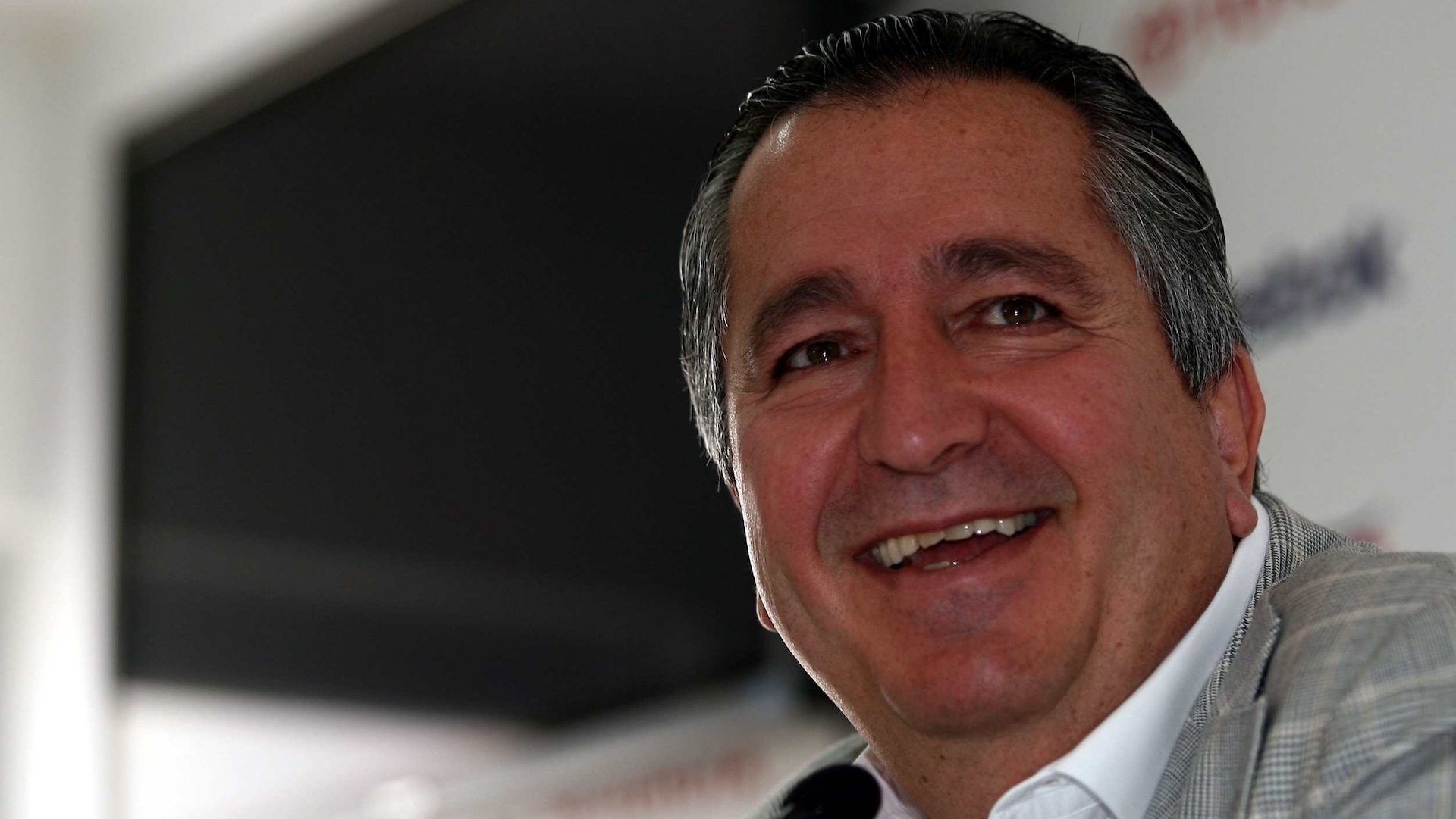 #Perfil Biografía de Jorge Vergara