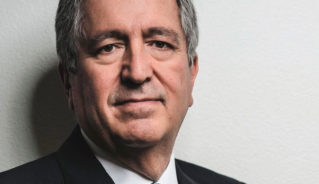 Chivas realizará misa en honor a Jorge Vergara Chivas realizará misa en honor a Jorge Vergara