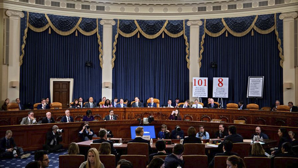 Juicio político, un mecanismo antidemocrático pero constitucional Juicio político, un mecanismo antidemocrático pero constitucional