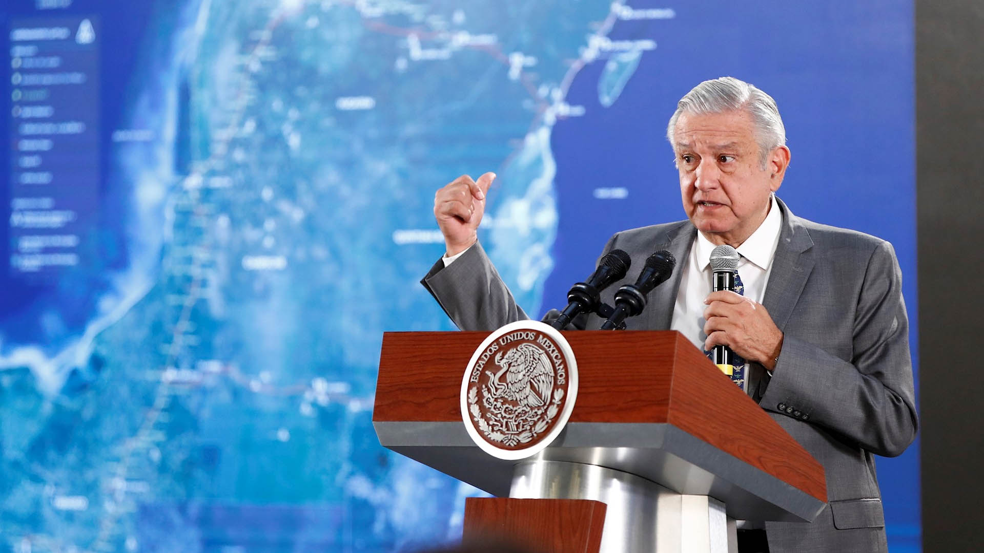 Indígenas piden más recursos y apoyos al presidente López Obrador