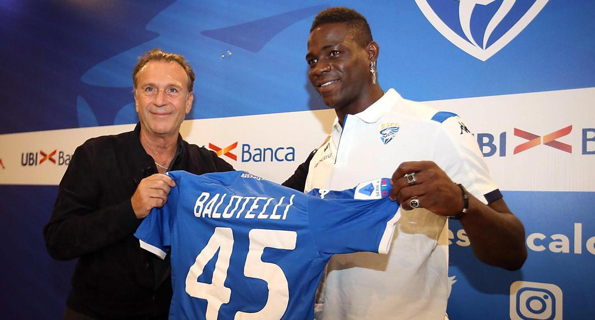“Balotelli es negro, está trabajando para aclararse”: presidente del Brescia