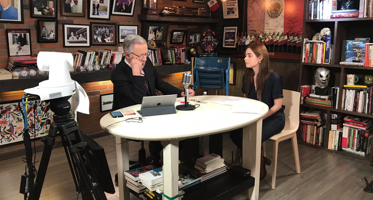 Maryfer Centeno analiza las firmas de Luis Raúl González y Gerardo Ruiz Esparza Maryfer Centeno analiza las firmas de Luis Raúl González y Gerardo Ruiz Esparza