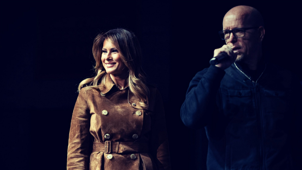 #Video Jóvenes abuchean a Melania Trump en evento