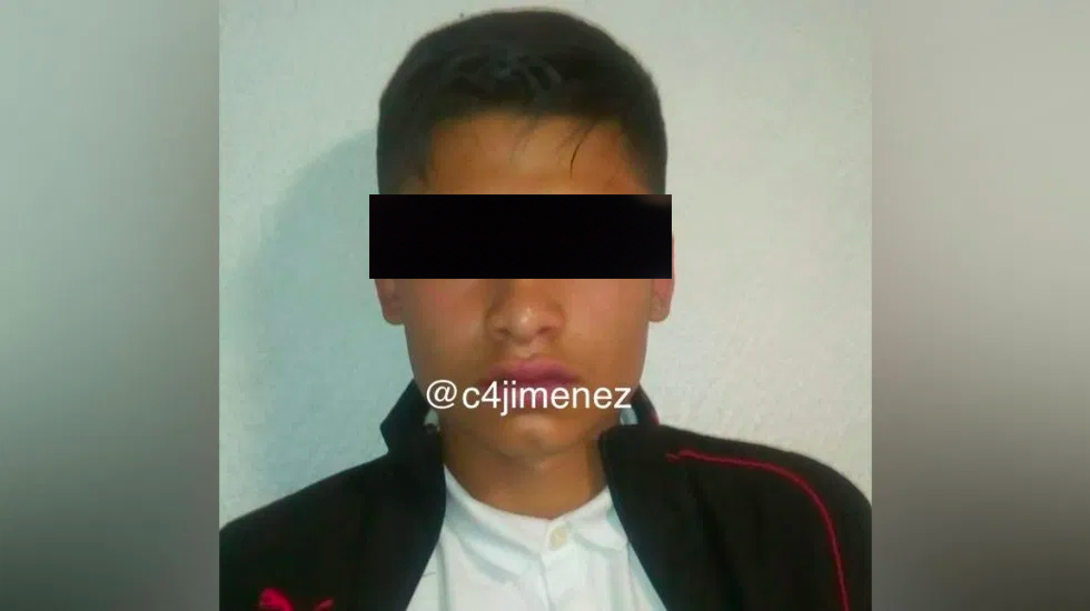 Menor mata de un tiro a hombre en Plaza Universidad en intento de asalto