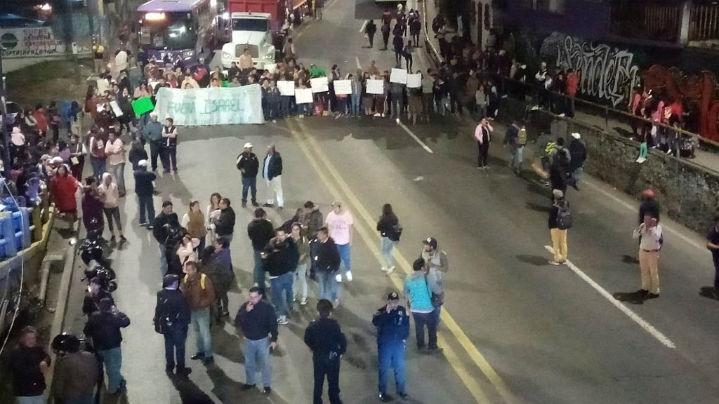 Retiran bloqueo en la México-Cuernavaca