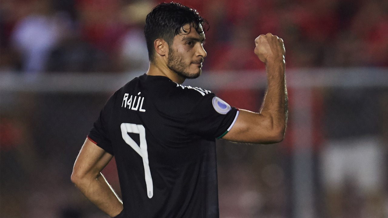 México golea a Panamá 3-0 con doblete de Jiménez México golea a Panamá 3-0 con doblete de Jiménez