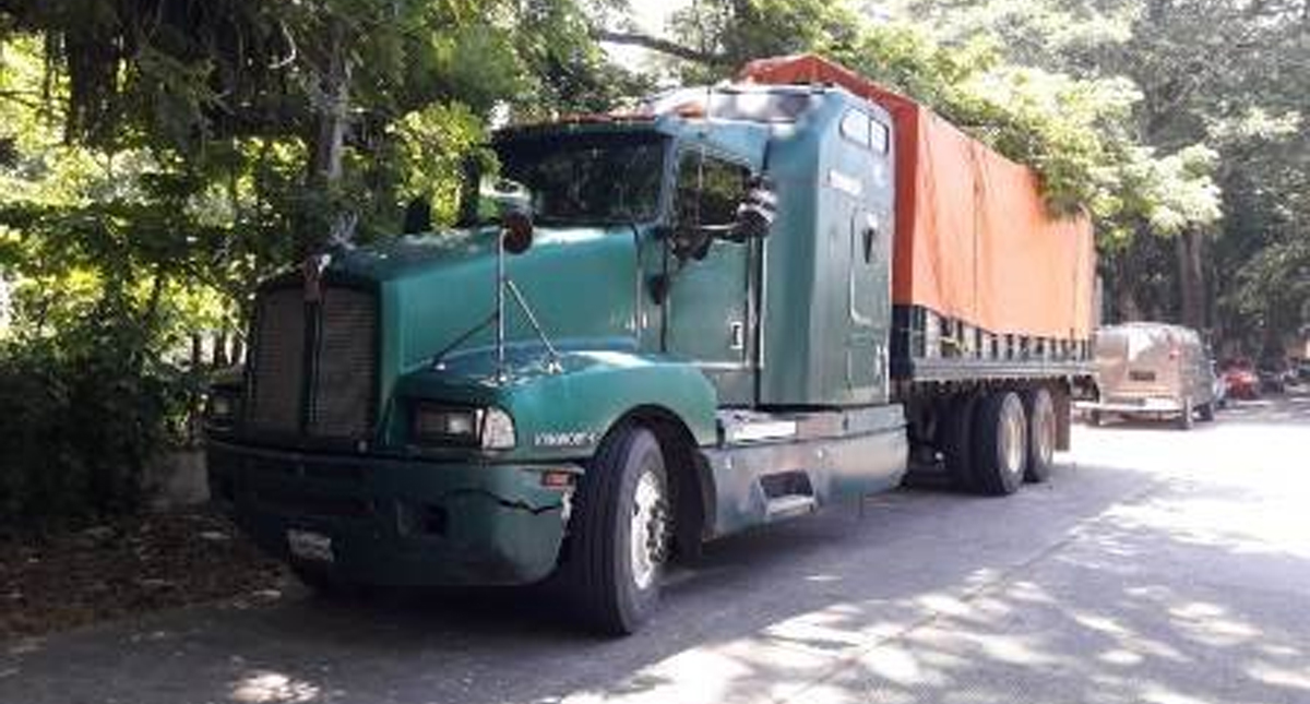 Rescatan a 37 migrantes centroamericanos en Tabasco