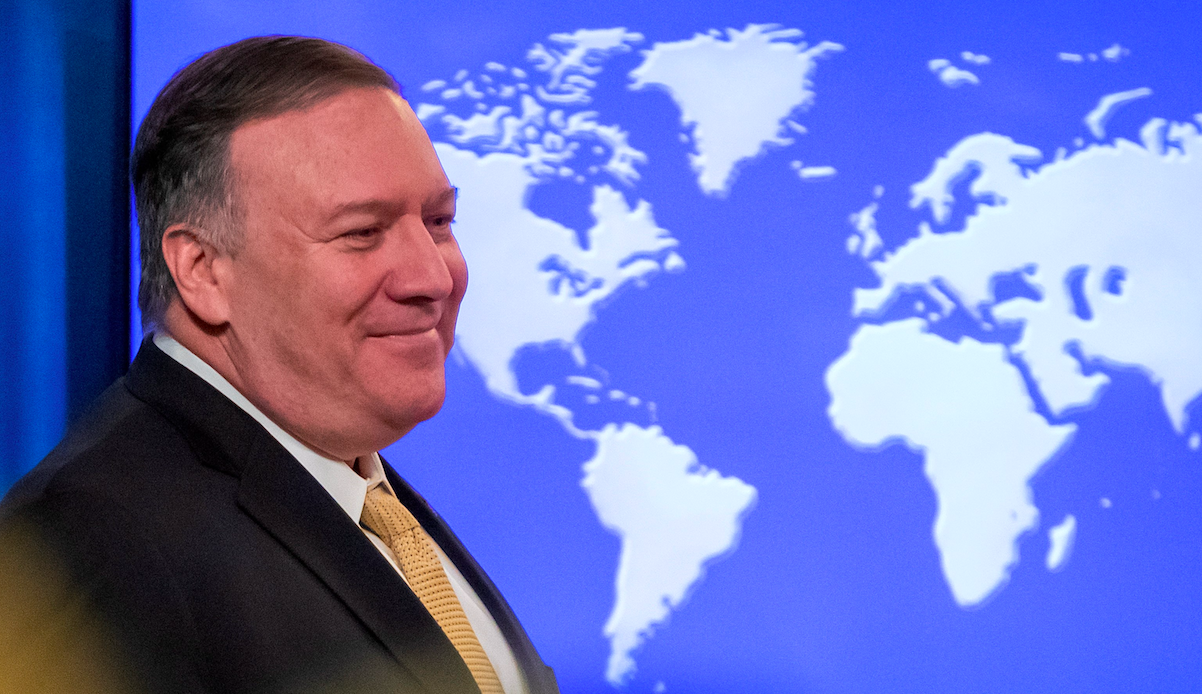 Pompeo aplaude a Bolivia por expulsar a funcionarios cubanos