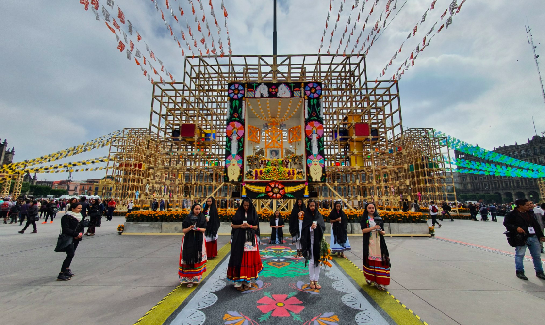 El ‘Altar de altares’ en el Zócalo capitalino