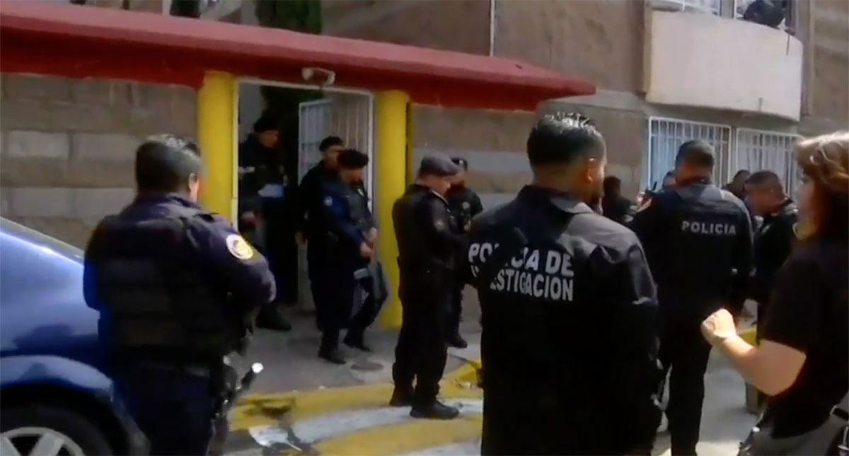 Asaltan a mujer al salir de banco en plaza sobre Calzada Legaria