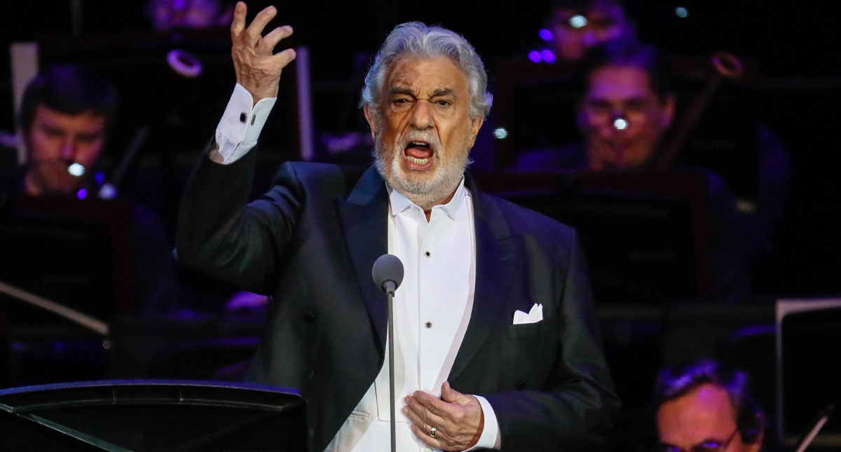 Plácido Domingo se retira de programa musical de Tokio 2020