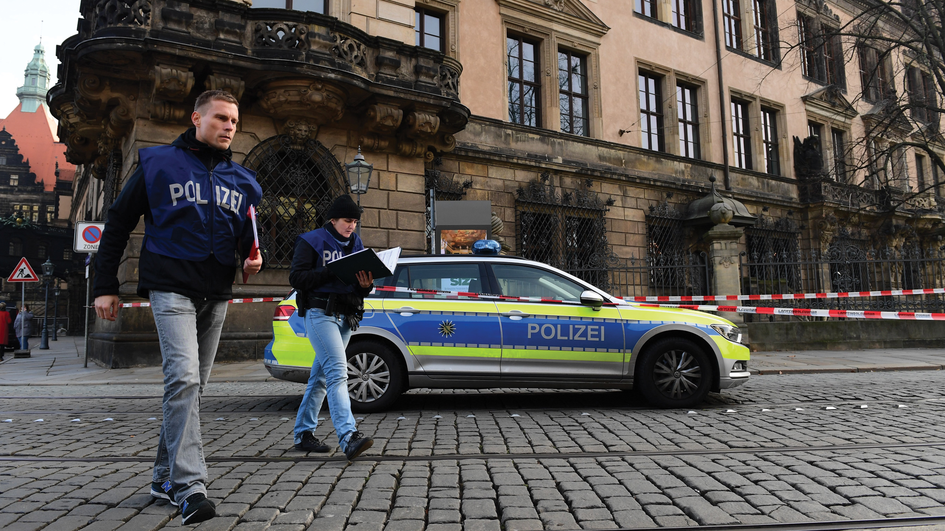 #Video Roban piezas invaluables de museo en Alemania - robo-museo