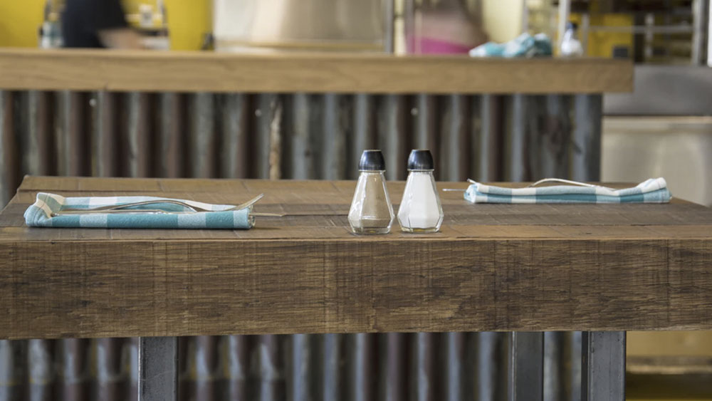 Consumo excesivo de sal, factor de riesgo para desarrollo de hipertensión: IMSS