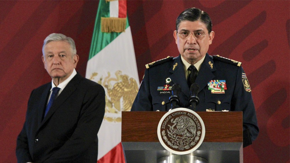 El general Luis Cresencio Sandoval asegura que coronel no estuvo en el operativo en Culiacán