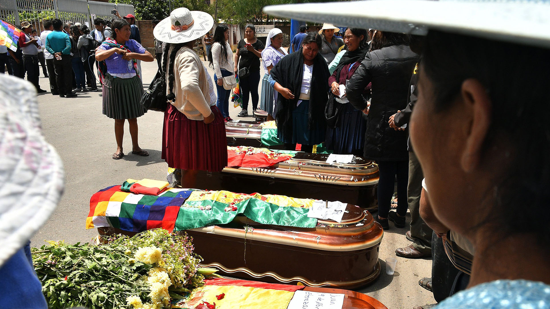 Gobierno de Bolivia niega disparos a cocaleros