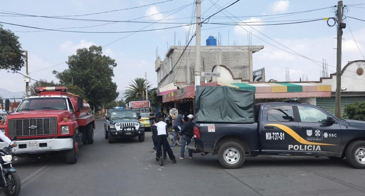 Investigan muerte de familia en Tláhuac