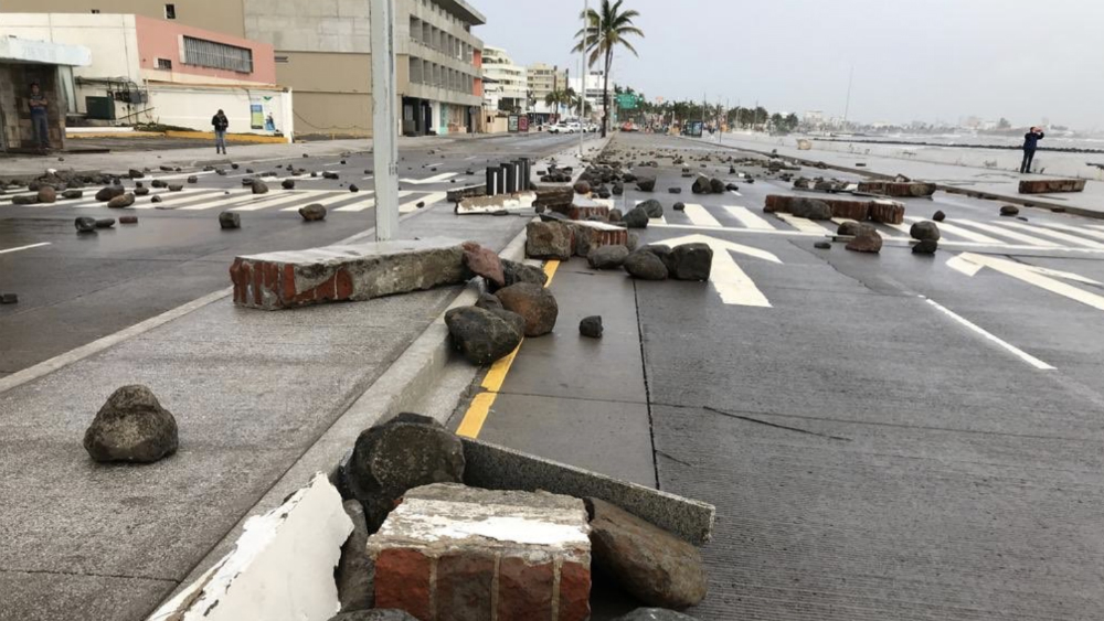 Paso de Frente Frío 8 deja un muerto en Veracruz